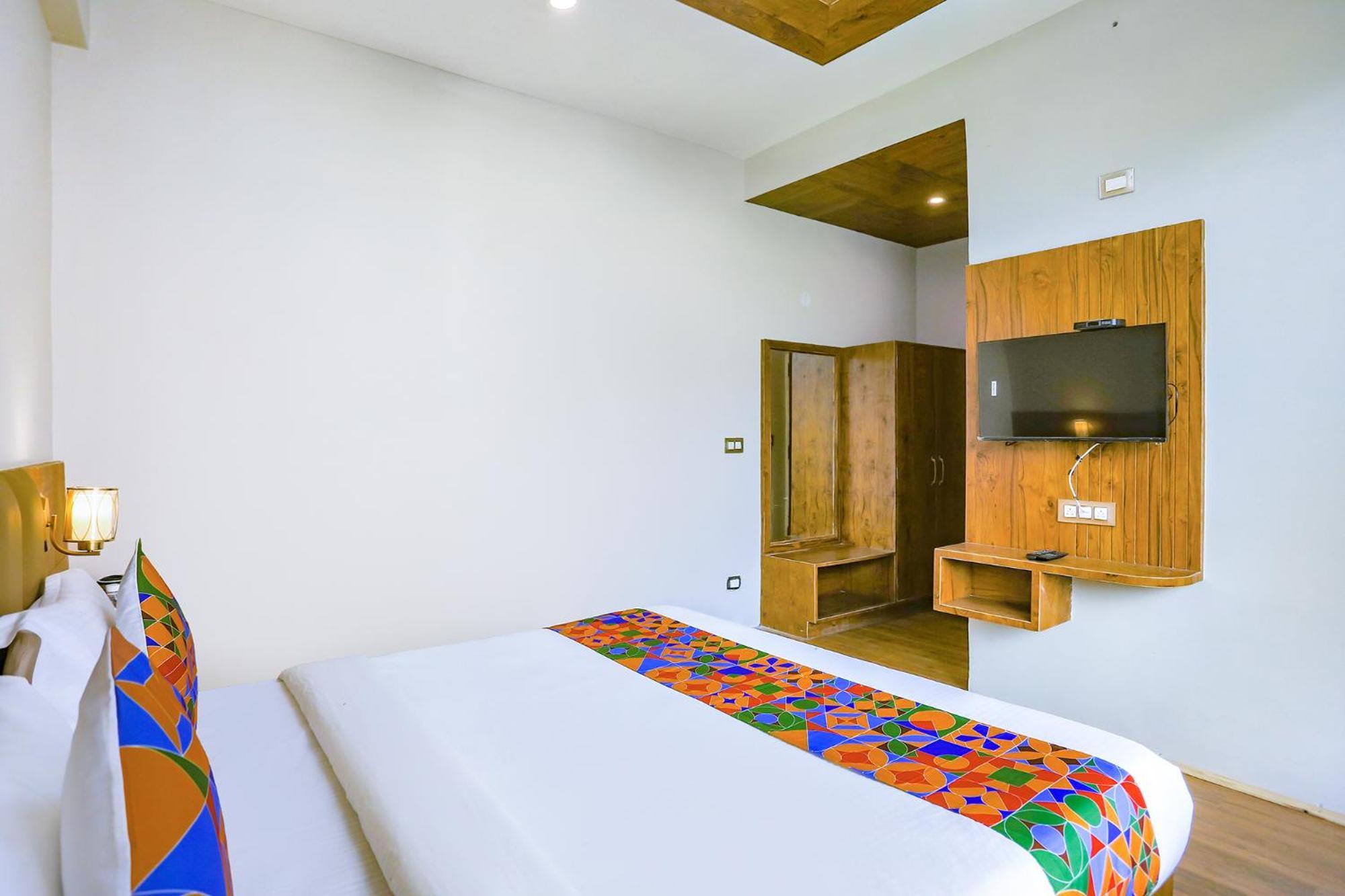 Fabhotel Outhills Manāli Zewnętrze zdjęcie